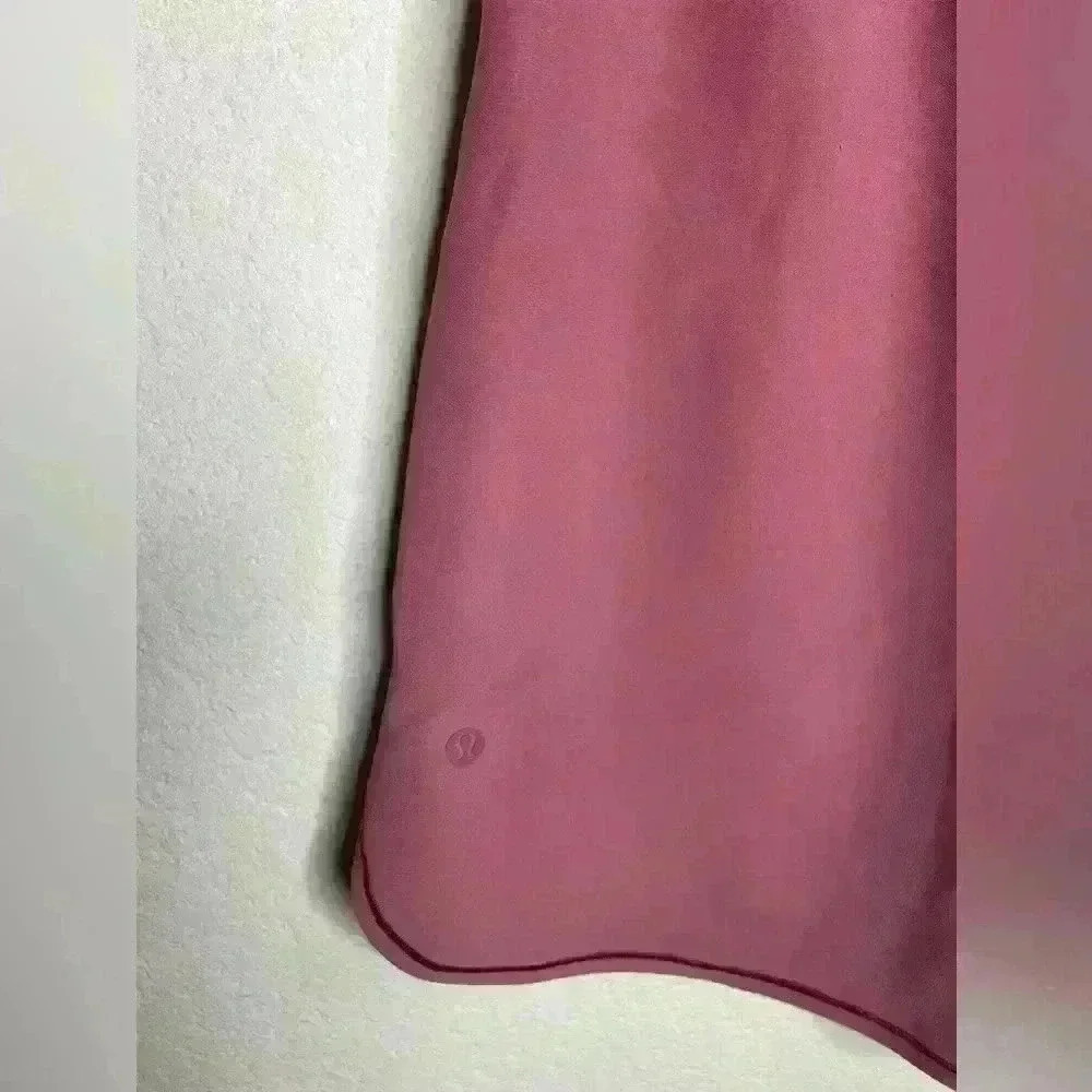 Lululemon On The Fly Skirt
Woven Misty Merlot  Rose Pink Size 4 - Picture 5 of 9